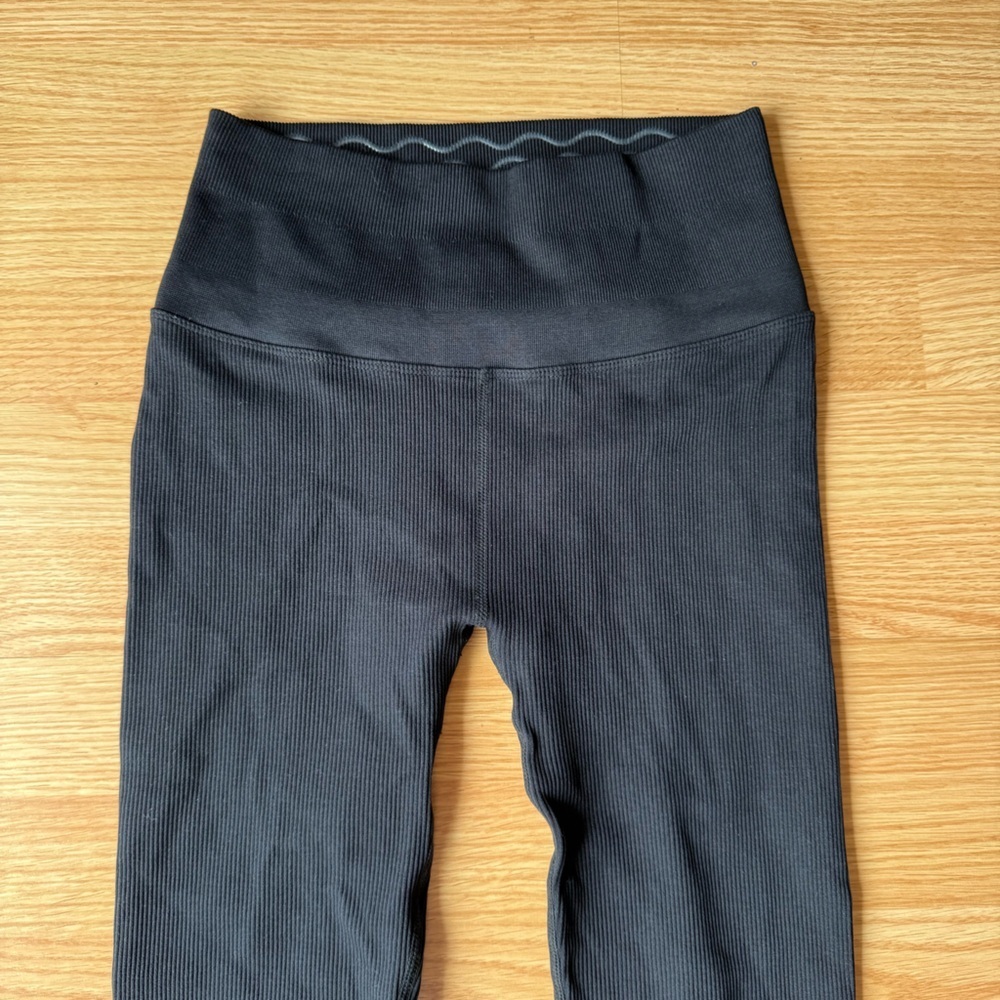 Spiritual Gangster Ribbed Seamless Black High-Waisted Leggings Size XS/S - Picture 4 of 8